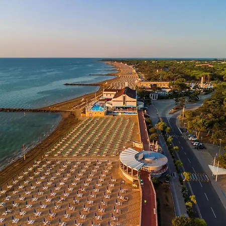 Cozy Beachside Vacation Flat In Lignano * Λινιάνο Σαμπιαντόρο